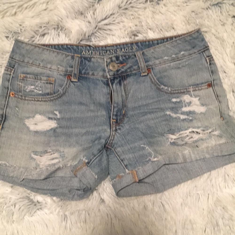 EUC American Eagle distressed jean denim shorts 6